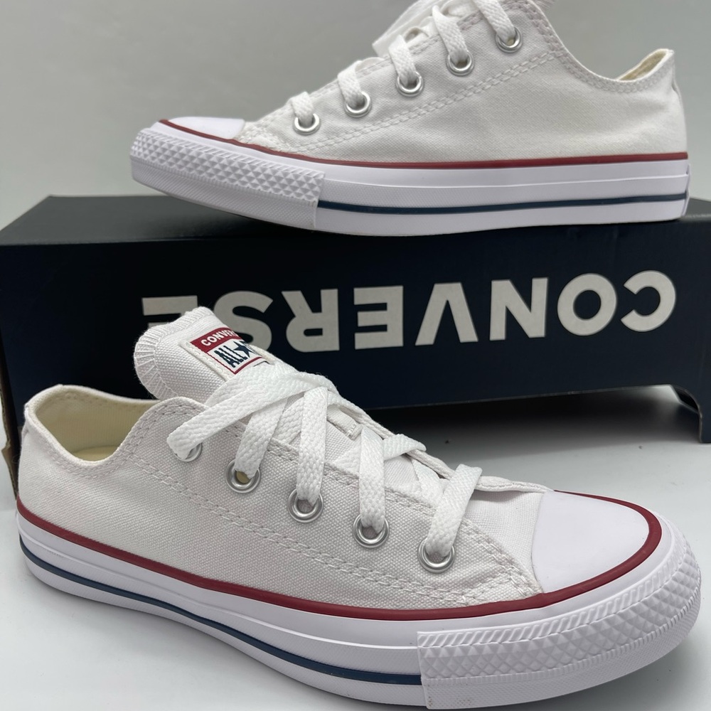 CTAS WMNS Chuck Taylor All Star LOW TOP SHOE
M7652C Black/White Sneakers - Picture 14 of 16